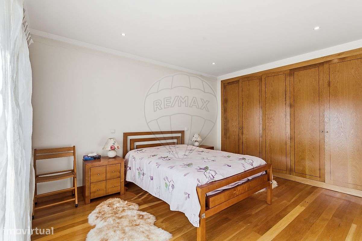 Moradia T4 para venda-19