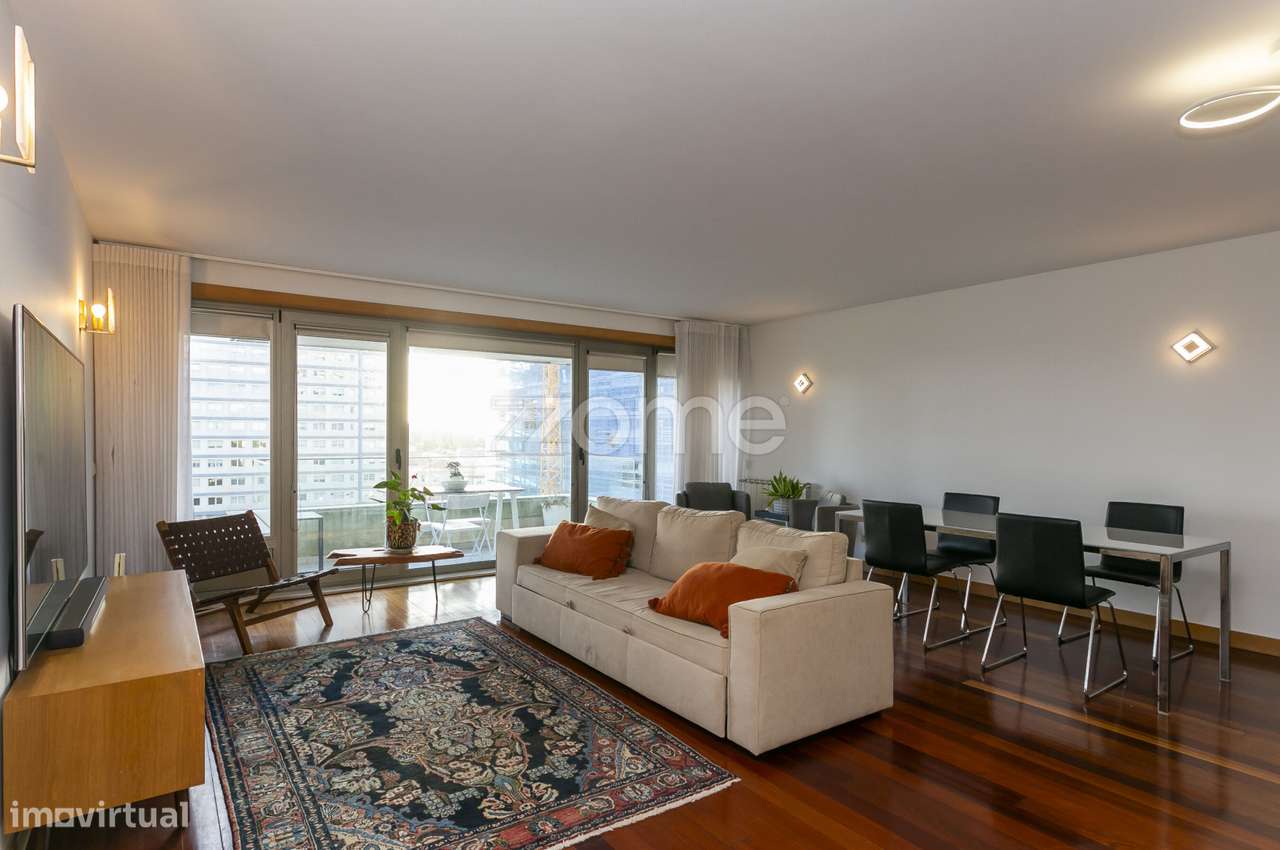 T3 Luxo - Leça da Palmeira com Varandas e Garagem - Grande imagem: 2/49