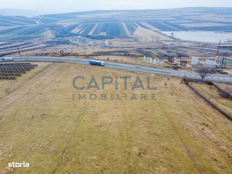 Comision 0% Teren extavilan, 2900 mp, front 11 ml la drumul national,T - Imagine principală: 2/3