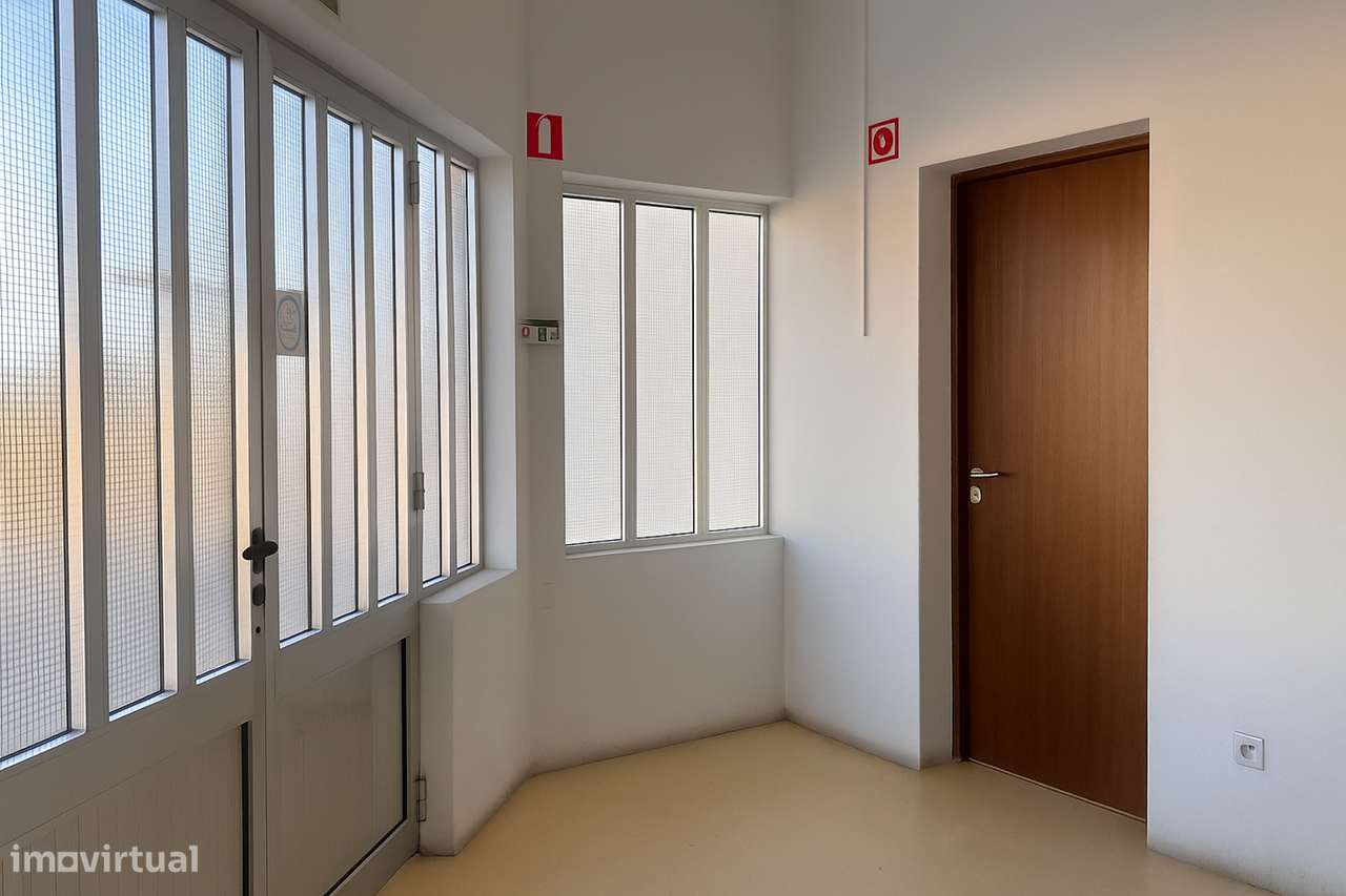 Armazém em Alféloas, Anadia-7