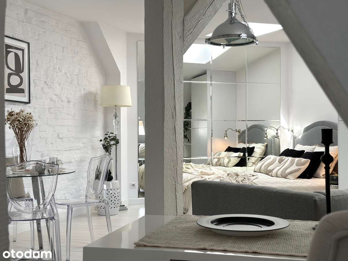 Piękne mieszkanie poddaszowe w kamienicy w CENTRUM, wysoka jakość-4