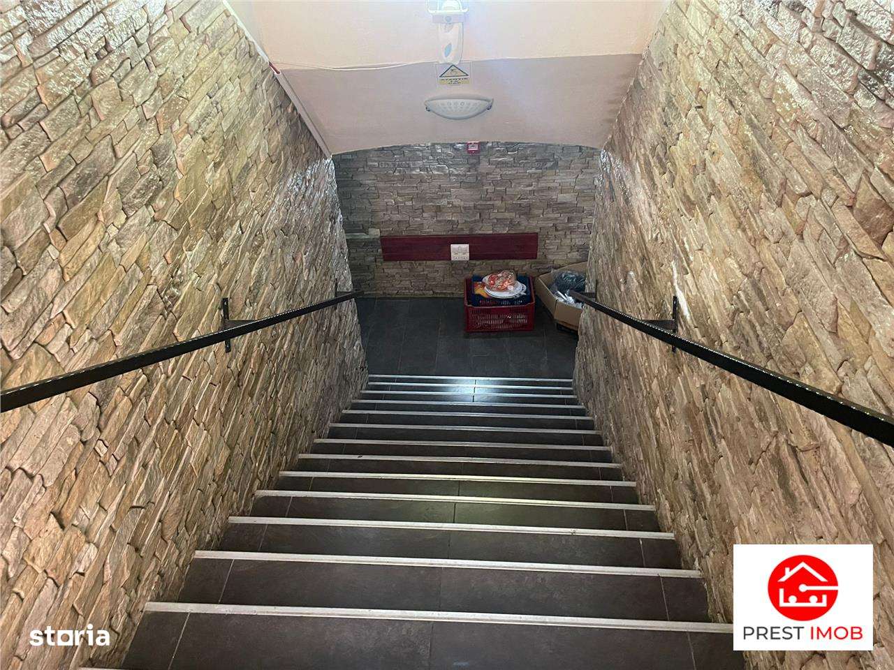 De vanzare spatiu comercial zona ultra centrala 277 mp - Imagine principală: 1/18