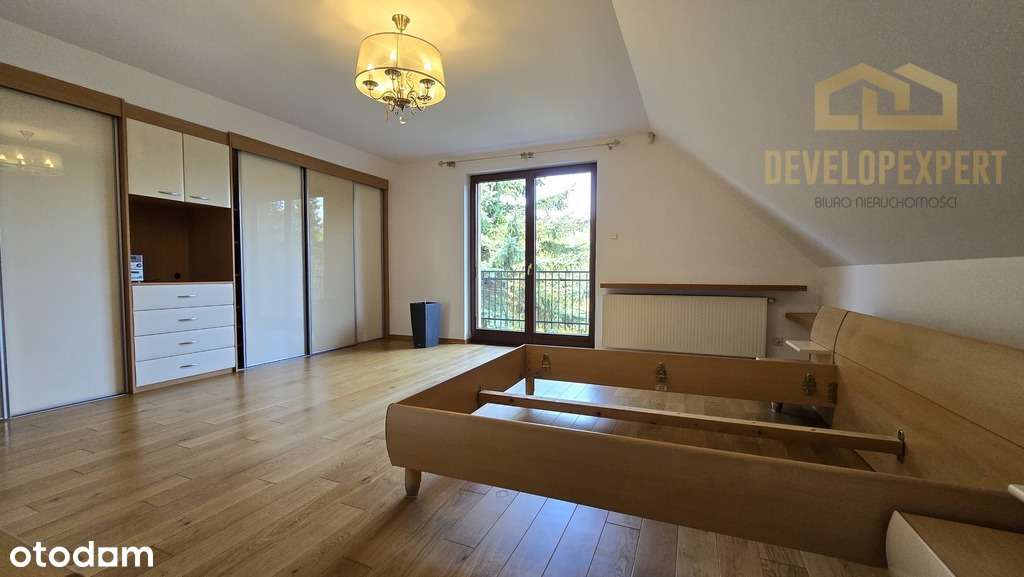 Dom do wprowadzenia w idealnej lokalizacji-8