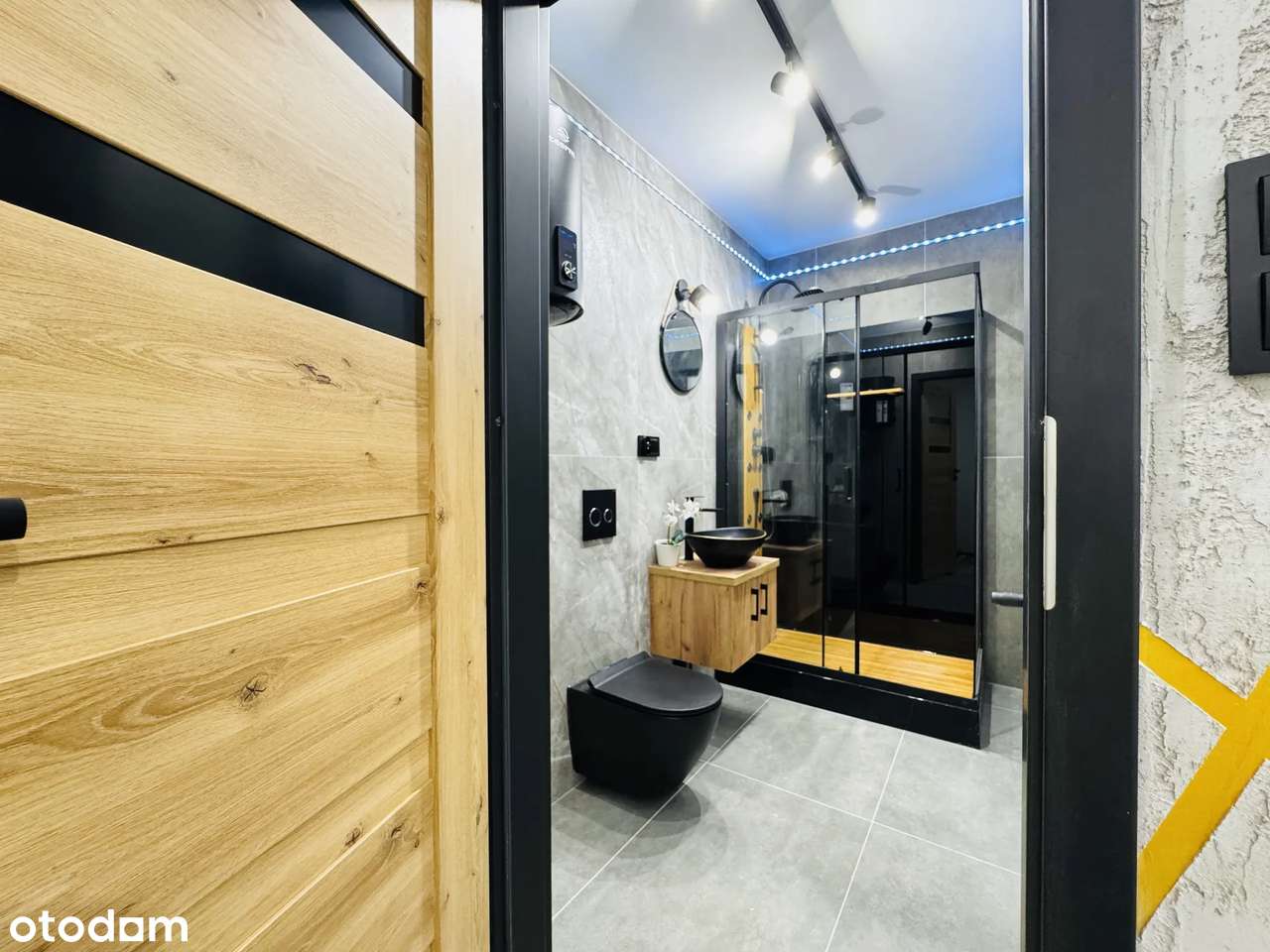 Piękne, wyremontowane 2 pokoje-4