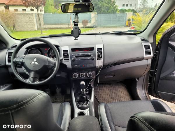 Mitsubishi Outlander 2.2 DI-D ClearTec 2WD Edition - 5