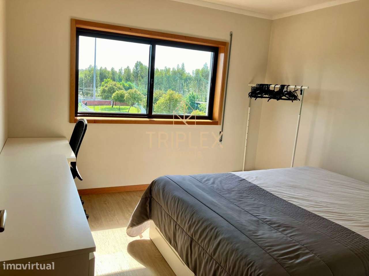 Apartamento T1+1 centro do Castelo-6
