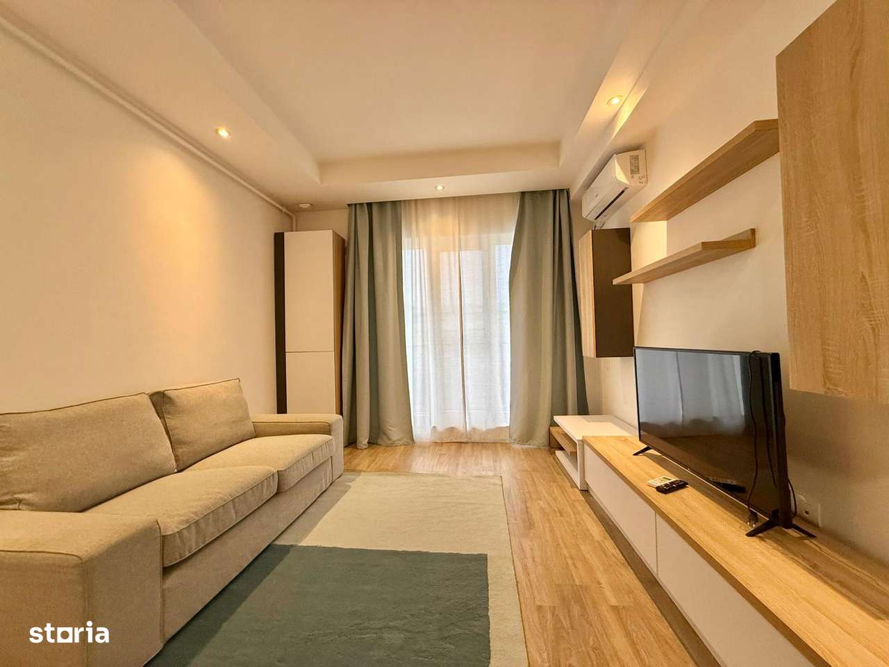 COSMOPOLIS - Apartament 2 camere, vedere piscina - Imagine principală: 1/10