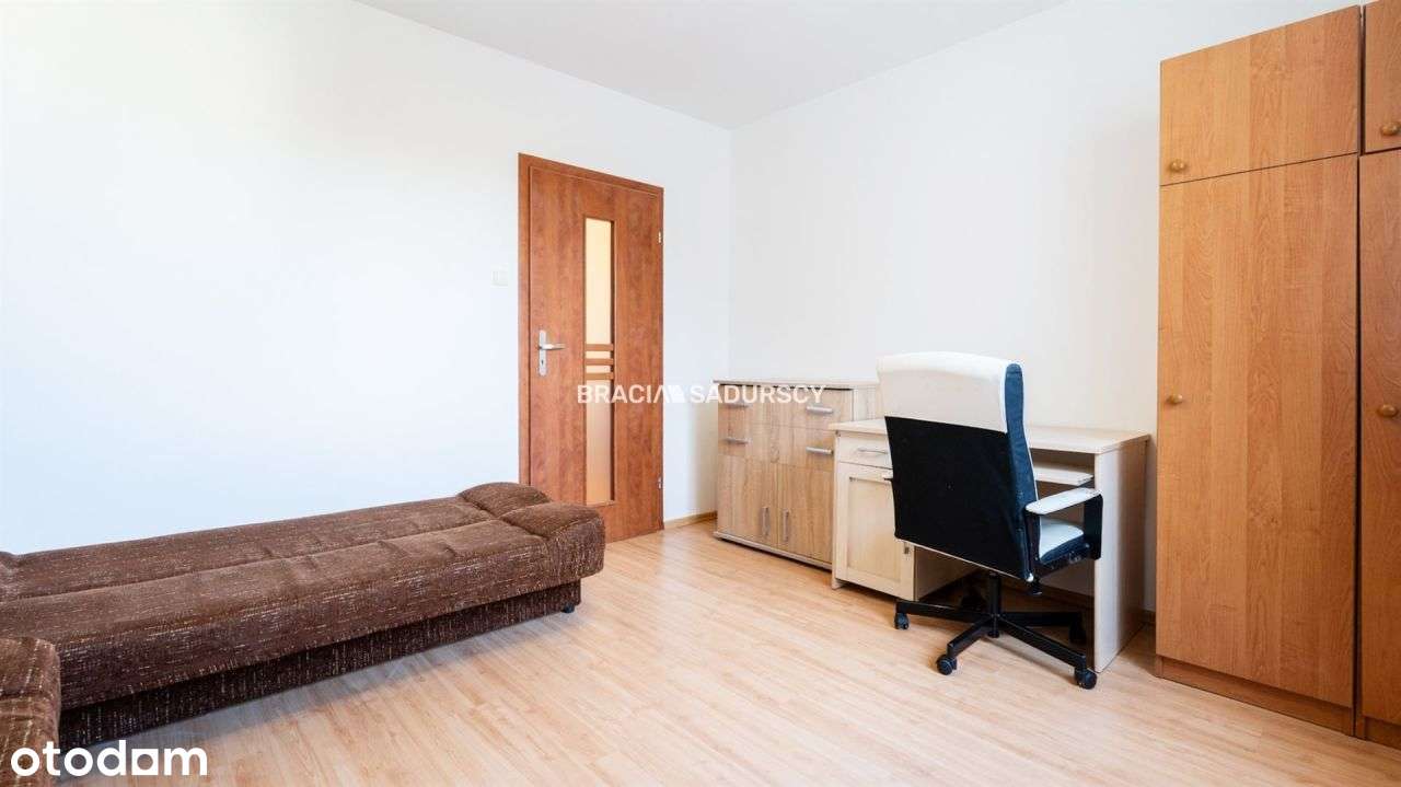 Przestronne mieszkanie / garaż / las / szkoła-14