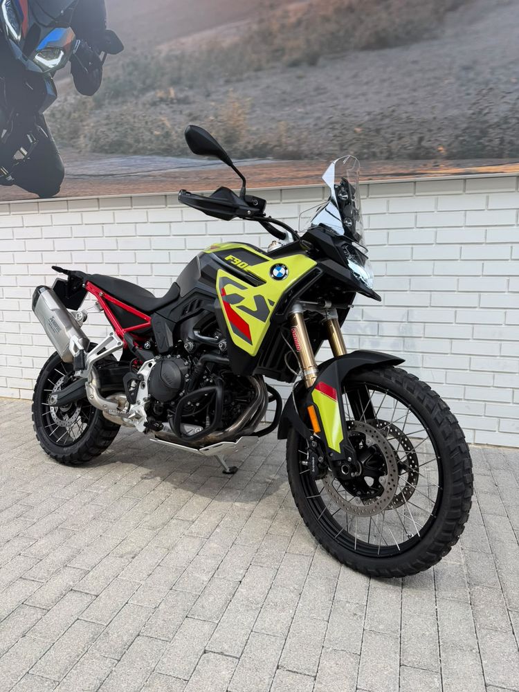 BMW F 900 GS