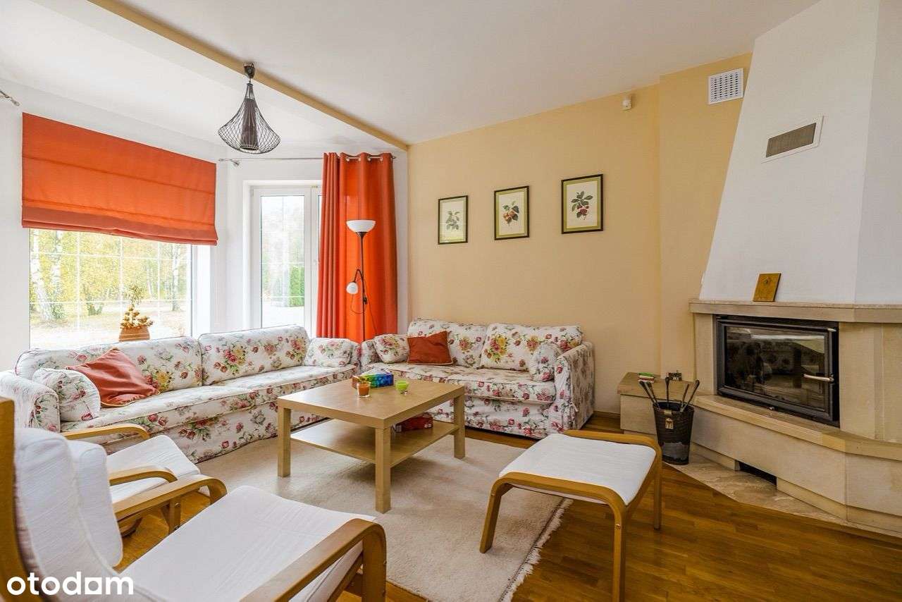 Posiadłość z hotelem i stadniną koni-13