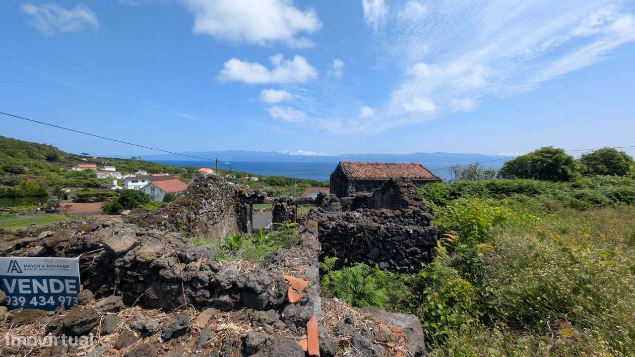 Ruína com Potencial Turístico e Vistas Deslumbrantes na Ilha do Pico-24