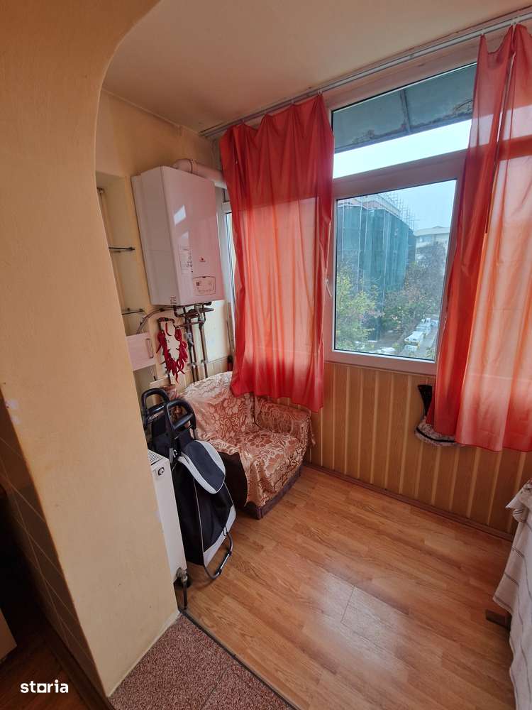 DECOMANDAT et 2/4 zona fosta Billa preț 120.000 euro NEGOCIABIL-2