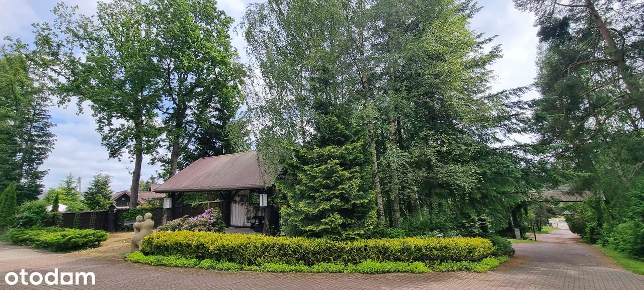 Atrakcyjny teren pod 15 bliźniaków wkomponowanych wśród drzew-2