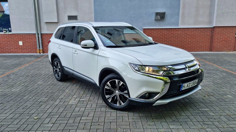 Mitsubishi Outlander III 2.0 2WD Diamant Edition 2018