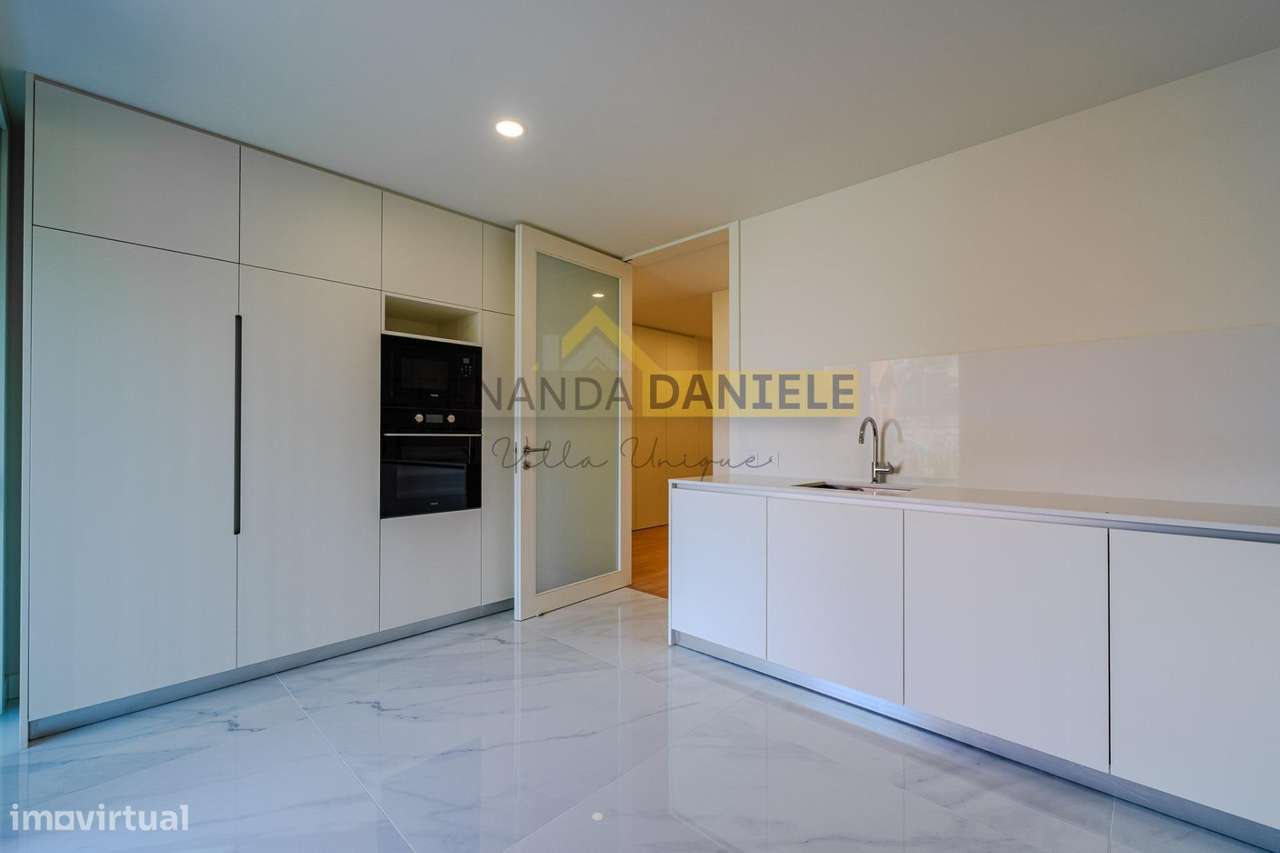 Apartamento T4  - Condomínio Feira's Prime-13