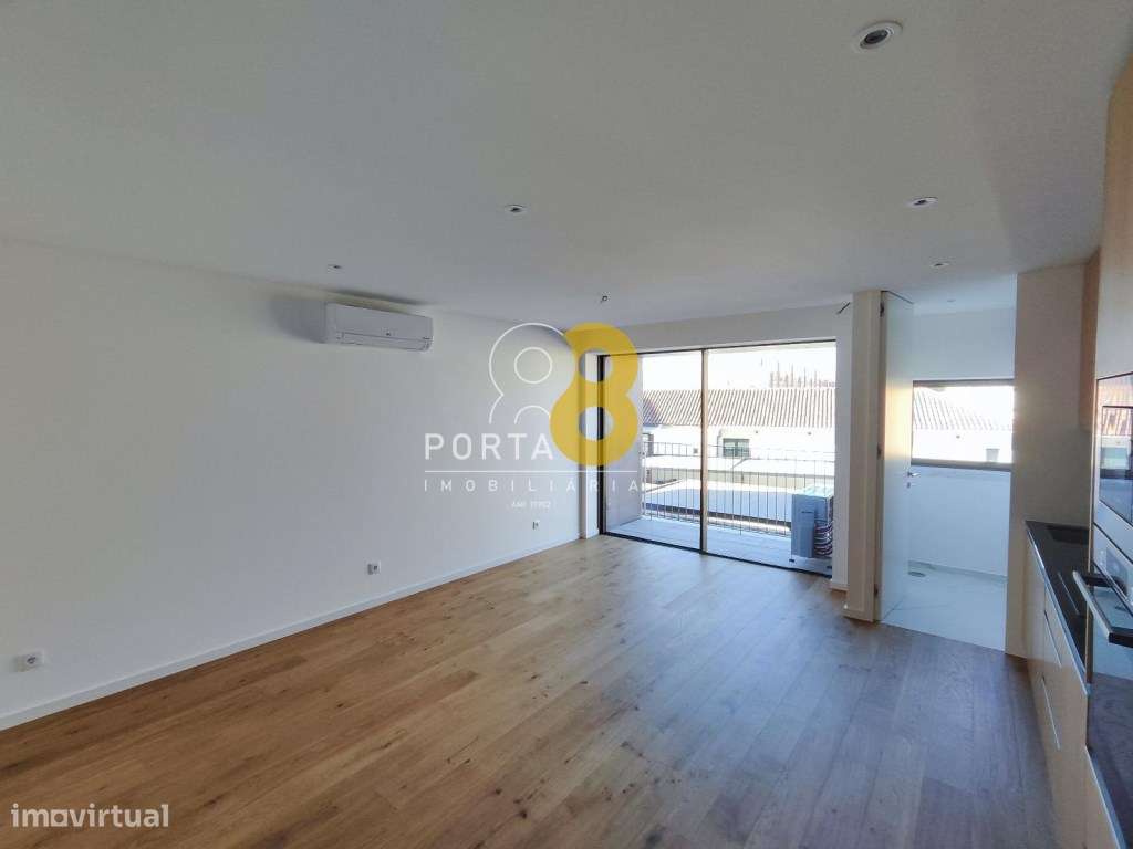 Apartamento T2, em edifício novo junto ao parque da cidade - Grande imagem: 4/44