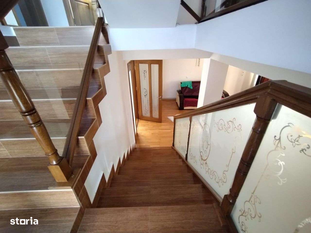 Casă Cârcea (zonă Pelendava) - Imagine principală: 5/13