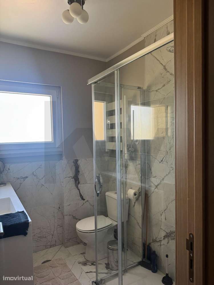 Linda a Velha - 1º Andar Remodelado, Mobilado e com Financiamento Gara-6