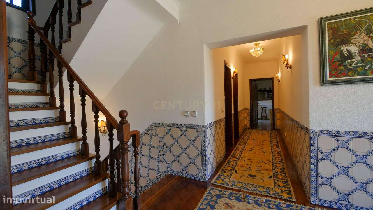 QUINTA EM PALMELA | 7 QUARTOS | 4 CASAS DE BANHO | 3 PISOS-12