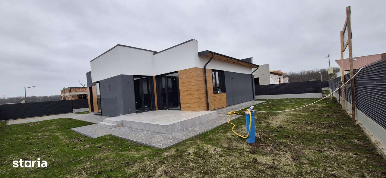 Casă modernă, 170mp, zonă liniștită cu pădure - Imagine principală: 3/4