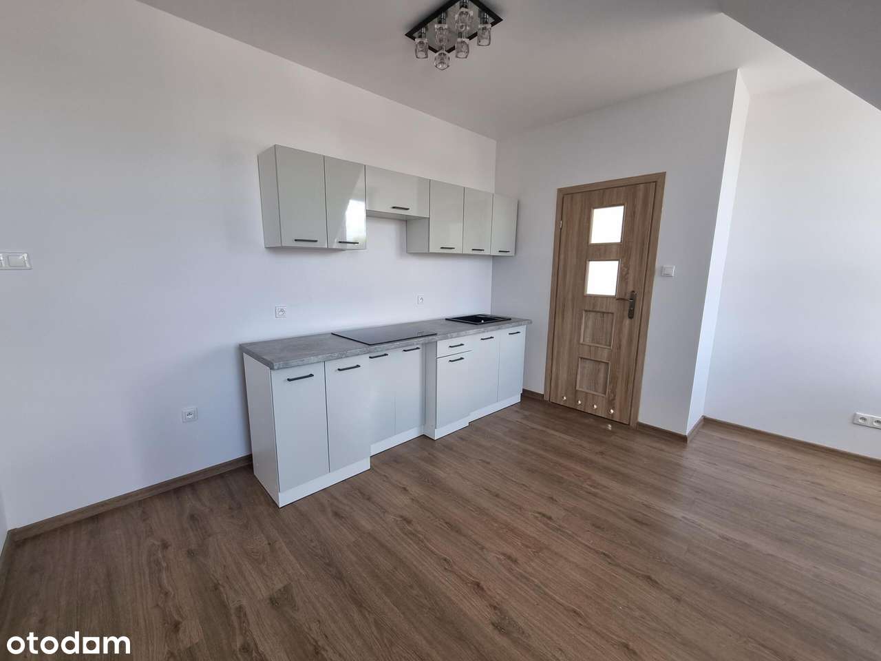 Mieszkanie w centrum Chodzieży- na sprzedaż!-4