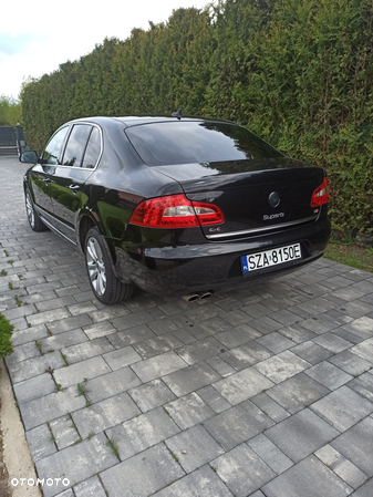 Skoda Superb 2.0 TDI 4x4 L&K - 3