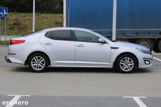 Kia Optima 2.0 XL - 12