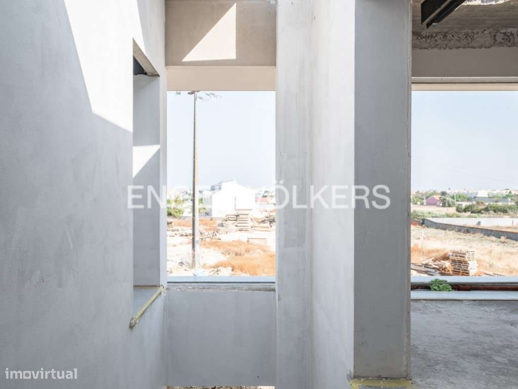 Moradia Exclusiva T5 em Alcochete-16