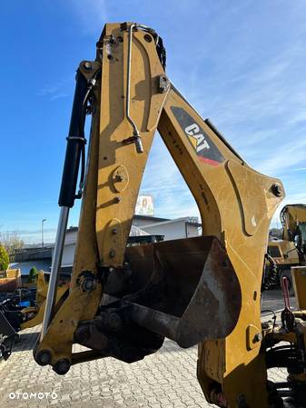 Caterpillar 428F2 - 19