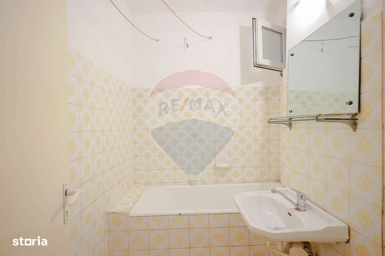 Apartament cu 3 camere de vânzare, în zona Rogerius - Imagine principală: 3/12