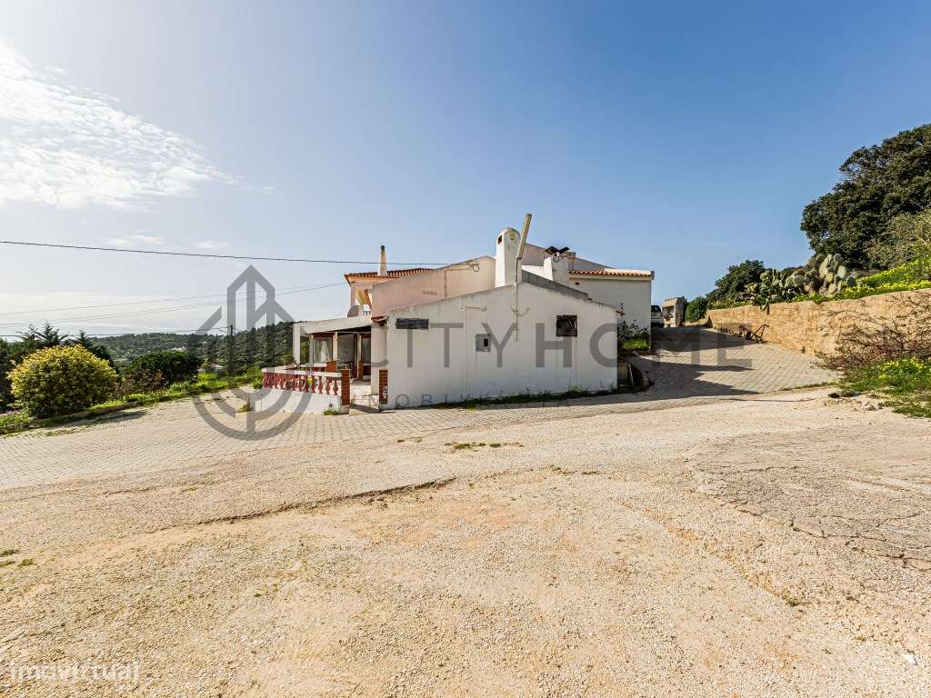 Moradia T3 e Apartamento T2 com Restaurante no Burgau - Grande imagem: 2/50