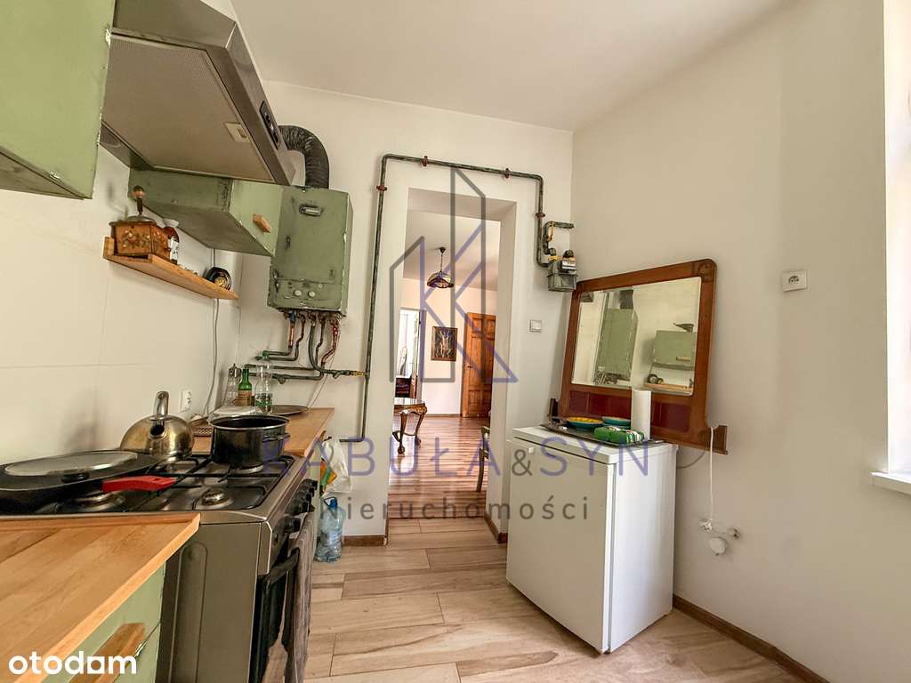 Secesyjna kamienica na Śniadeckich - 4 pokoje-8