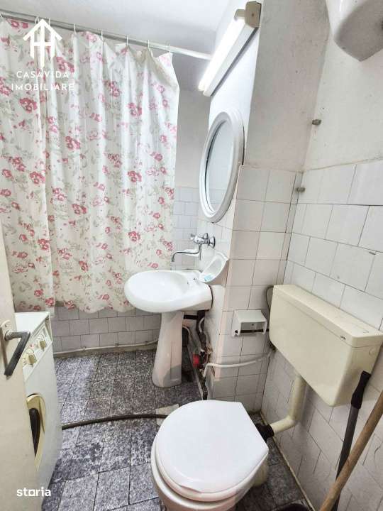 Apartament de vanzare – 2 camere, etaj 2,Spl. Tineretii-6