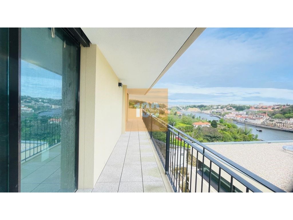 Moradia T4 duplex nova - Quinta de São Marcos - Grande imagem: 1/66