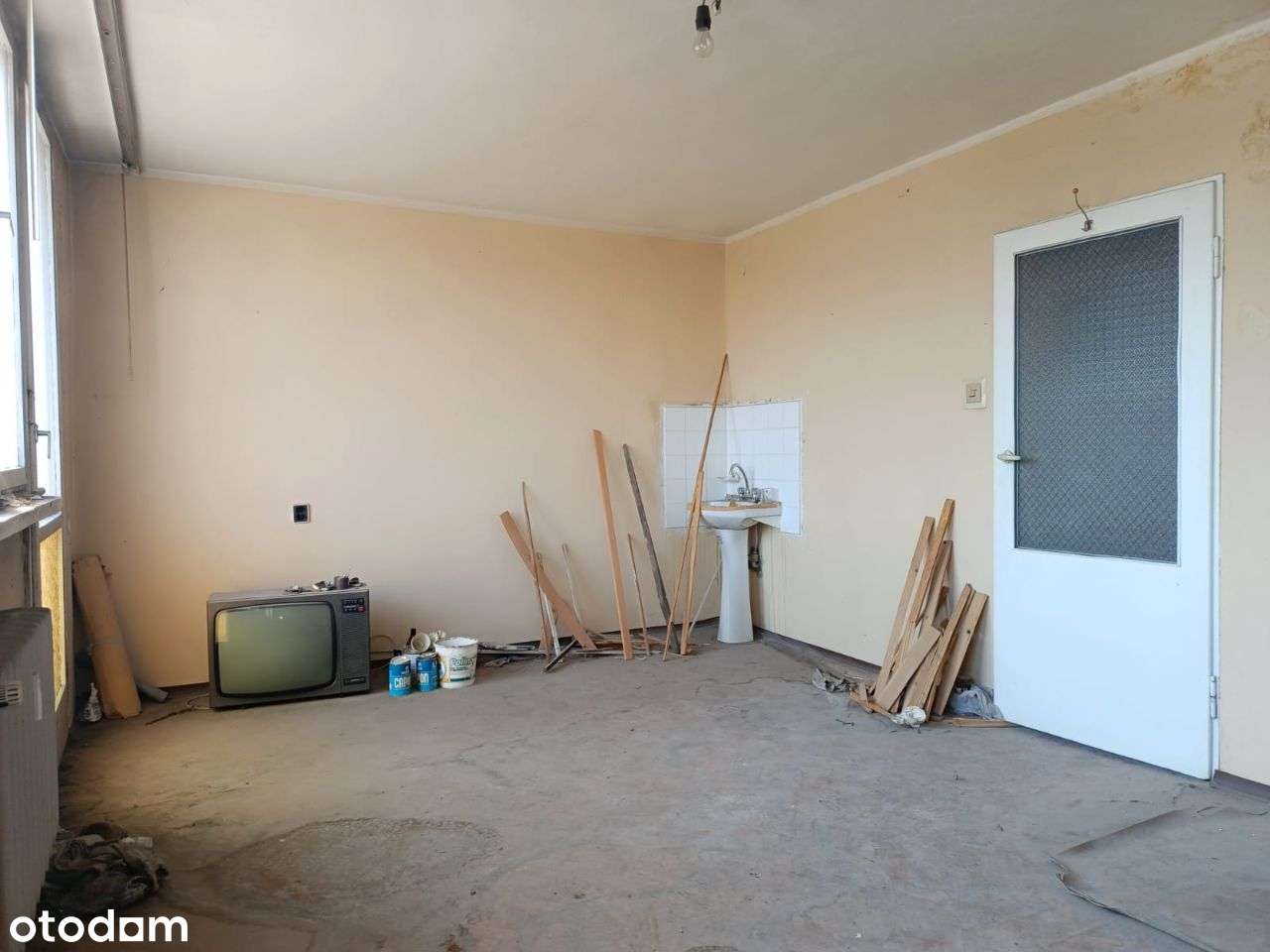 1 piętro//Możliwość przerobienia na 2 pok //balkon - Pełny obrazek: 4/8