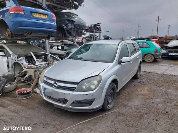 Dezmembram Opel Astra H, 2007, 1.3 CDTI 90 cp, tip motor Z13DTH, cutie 6+1 - 2