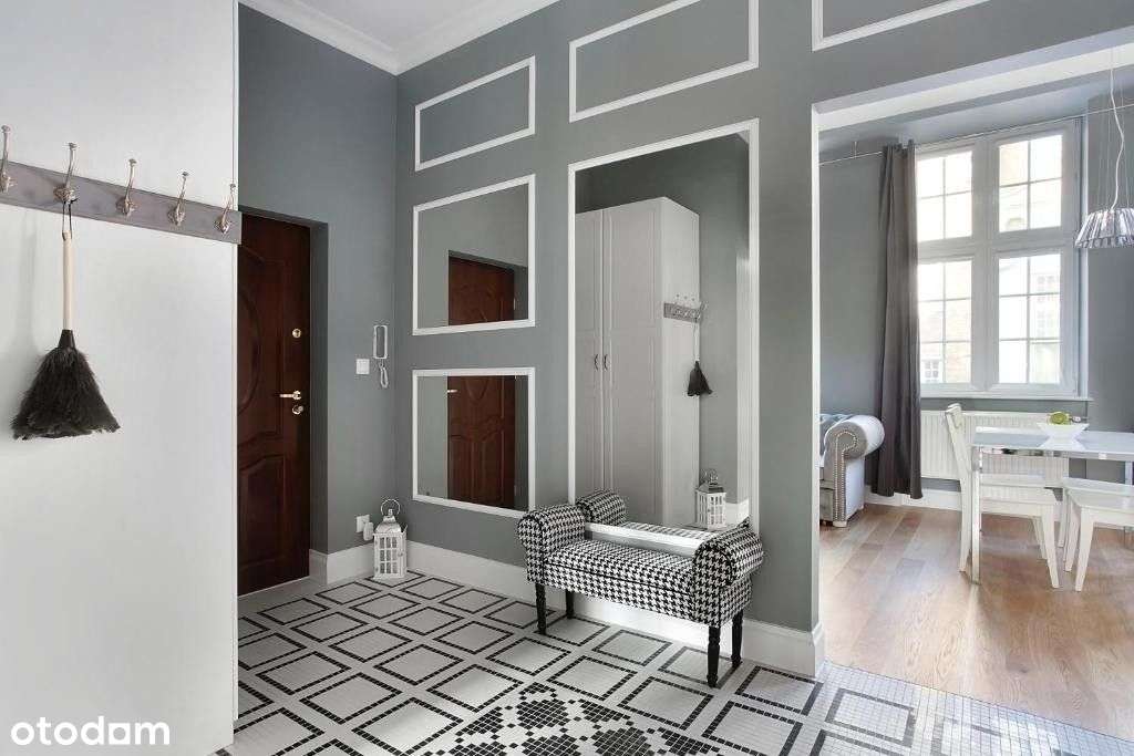 Nowoczesne 3 pokoje | Mariacka | Miejsce postojowe - Pełny obrazek: 2/16