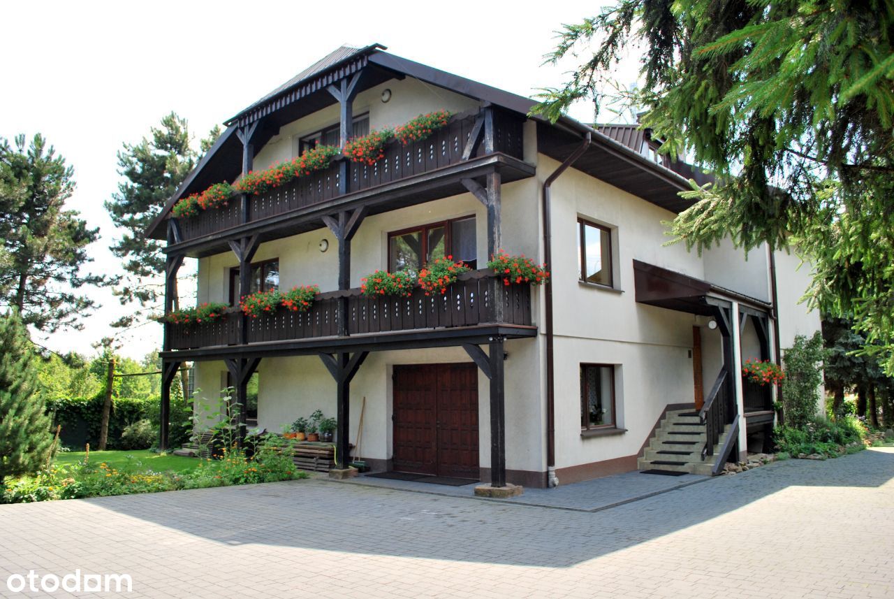 Dom w stylu alpejskim z możliwością podziału