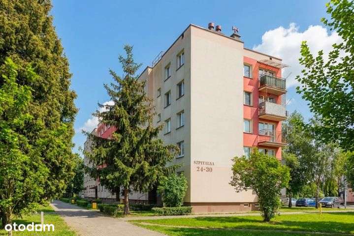 Trzypokojowe mieszkanie w niskim bloku-14