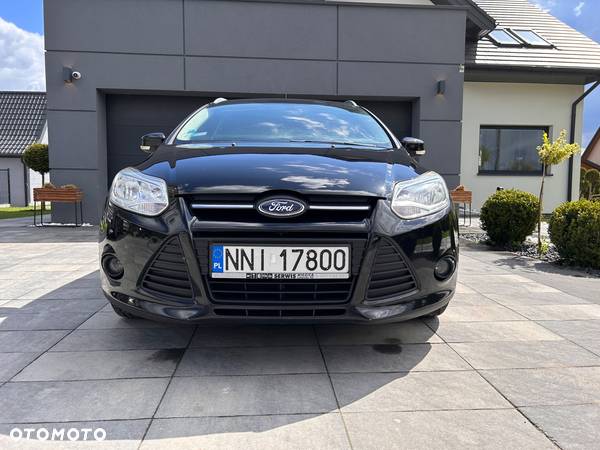 Ford Focus 1.6 Trend Sport - 16