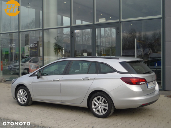 Opel Astra - 9