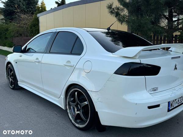 Mitsubishi Lancer 2.0 Sport - 5