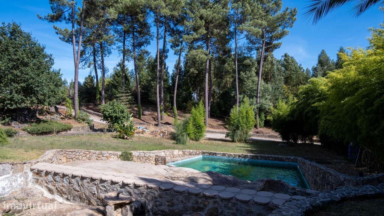 Moradia Térrea de 596m2 em Terreno de 10.000m2 | Paços de...-38