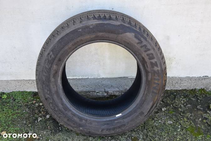 OPONA 235/65 R17 - 1