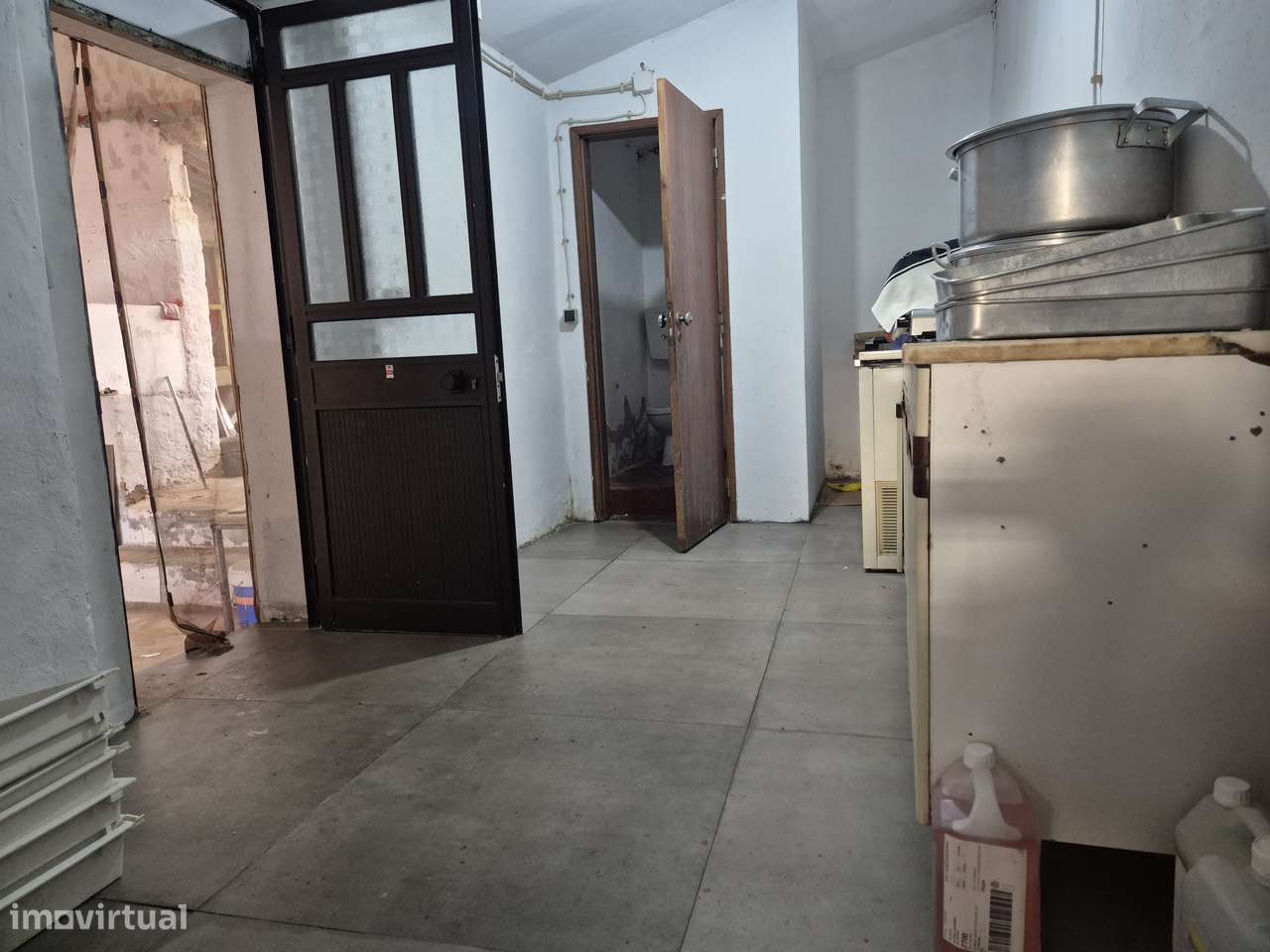 Snack-bar e minimercado em Gomes Aires, concelho de Almodovar-14