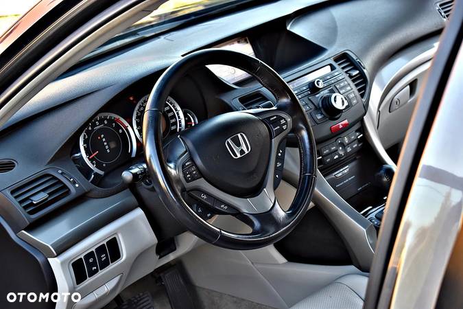 Honda Accord - 18