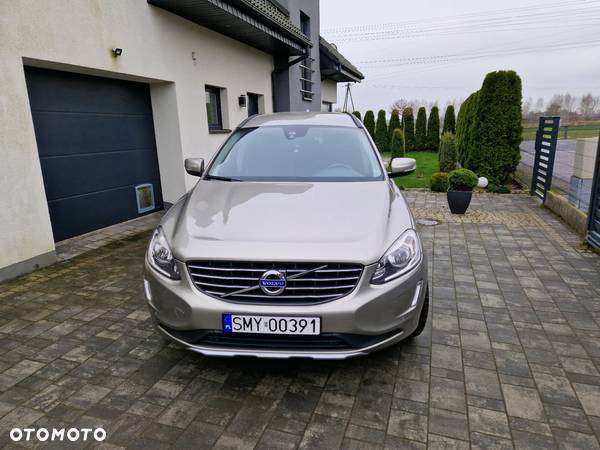 Volvo XC 60 D4 SCR Momentum - 2