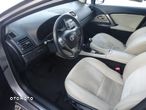 Toyota Avensis 2.0 D-4D Premium - 2