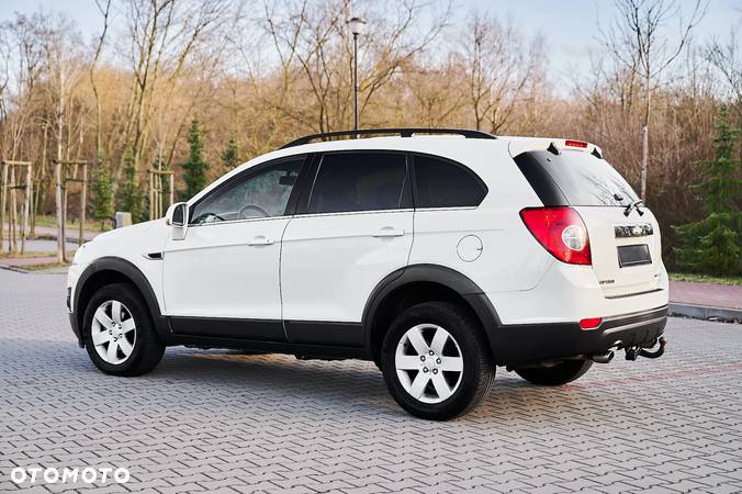 Chevrolet Captiva 2.2 d LT+ - 8