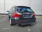 BMW Seria 3 - 22